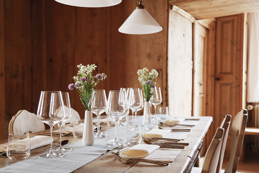 Gaststube im Hotel Chasa Chalavaina in Müstair, ©Seline Feuerstein Gaststube im Hotel Chasa Chalavaina in Müstair, ©Seline Feuerstein